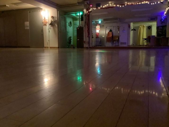 ダンス、演劇、レッスン、練習、セミナーにABルーム - スタジオLEONABルーム