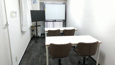 菜の花貸会議室 ゆったり使える会議室の室内の写真