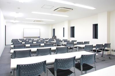 【名古屋駅】会議室アクションラボ 2F　セミナールーム2Bの室内の写真