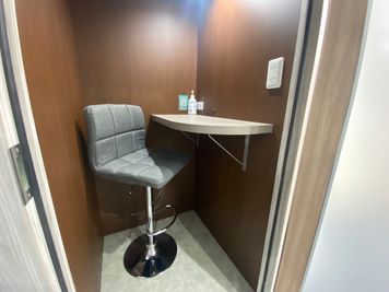 RemoteworkBOX SKYLE店 No.3の室内の写真