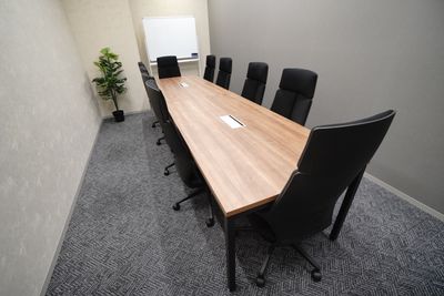 【小田急海老名貸し会議室】 小田急海老名貸し会議室Aの室内の写真