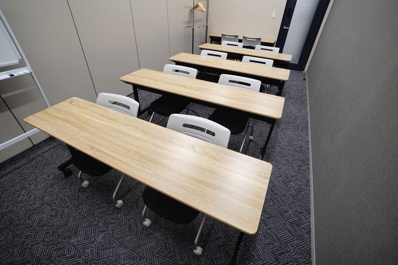 小田急海老名貸し会議室B - 【小田急海老名貸し会議室】