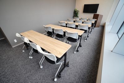 【小田急海老名貸し会議室】 小田急海老名貸し会議室Dの室内の写真