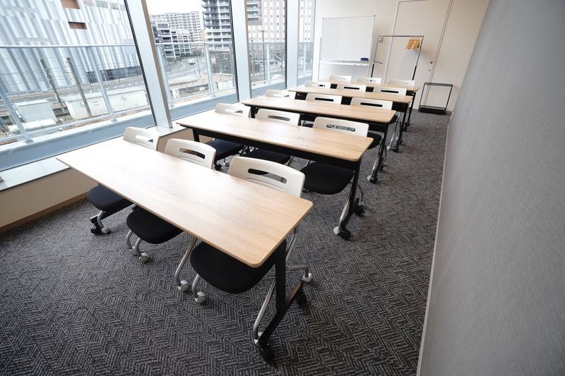 小田急海老名貸し会議室D - 【小田急海老名貸し会議室】