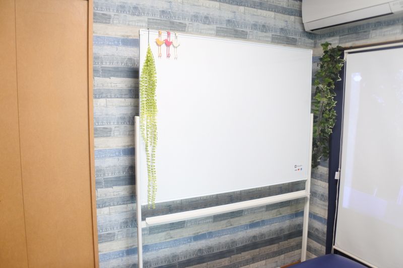 【301】ﾌﾟﾗｲﾍﾞｰﾄｼｱﾀｰ＆ｾﾐﾅｰ＆ｻﾛﾝﾙｰﾑにも！ - CROSS　STAGE