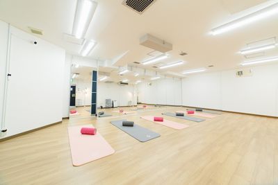 スタジオ HIKARI 築地 ダンススタジオ、ヨガスタジオ、演劇、撮影スタジオ、築地の室内の写真