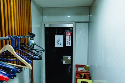 スタジオ HIKARI 築地 ダンススタジオ、ヨガスタジオ、演劇、撮影スタジオ、築地の入口の写真