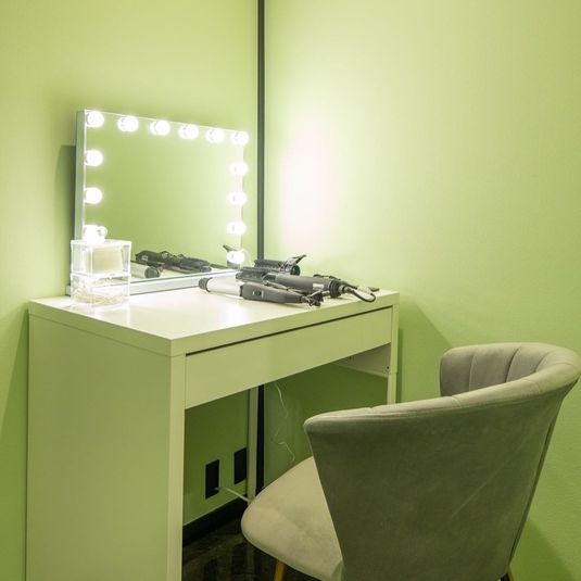 レンタルサロン - Queen&Princess DryHeadspa