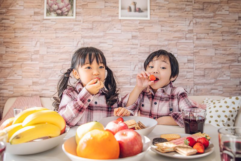 ホワイト×ピンク｜撮影｜パーティースペース[902] - 【Lily立川本店】パーティー・自然光撮影・動画撮影