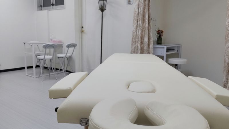 葛西駅徒歩3分！会議室ever - レンタルサロン/レンタル会議室 ever