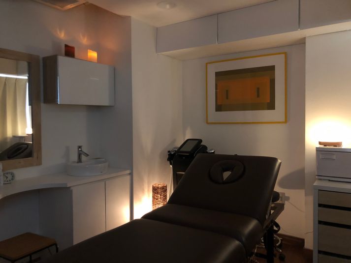 個室DX レンタルシェアサロン - レンタルシェアサロンUZI銀座