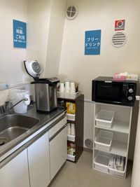 フリードリンク完備 - TORINO-SUひばりが丘 2４時間無人管理 　【自習室】TORINO-SUの設備の写真