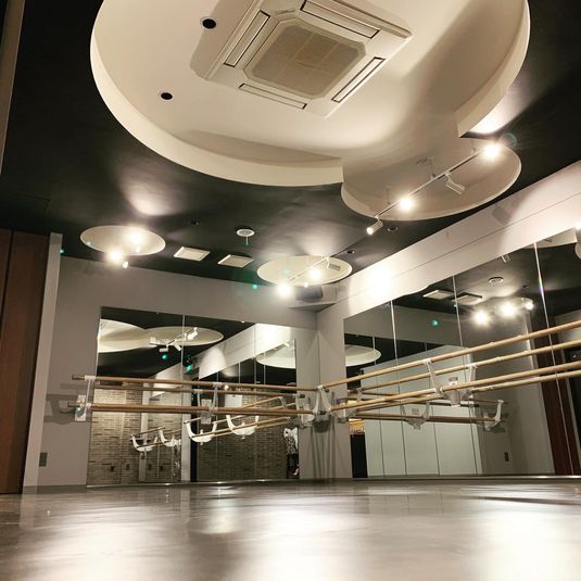 ダンススタジオ - ダンス塾こぐれStudio