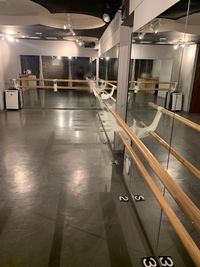 バレエバー - ダンス塾こぐれStudio ダンススタジオの設備の写真