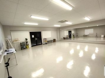 レンタルスタジオsimasimaレインボー店 ダンスができるレンタルスタジオ/レインボー店の室内の写真
