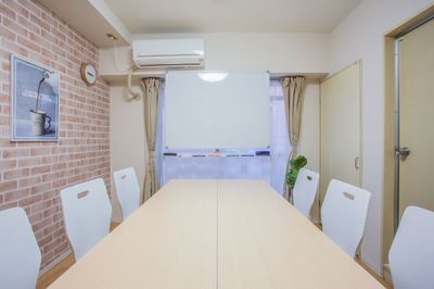 ふれあい貸し会議室 伏見ダイア ふれあい貸し会議室 伏見Bの室内の写真