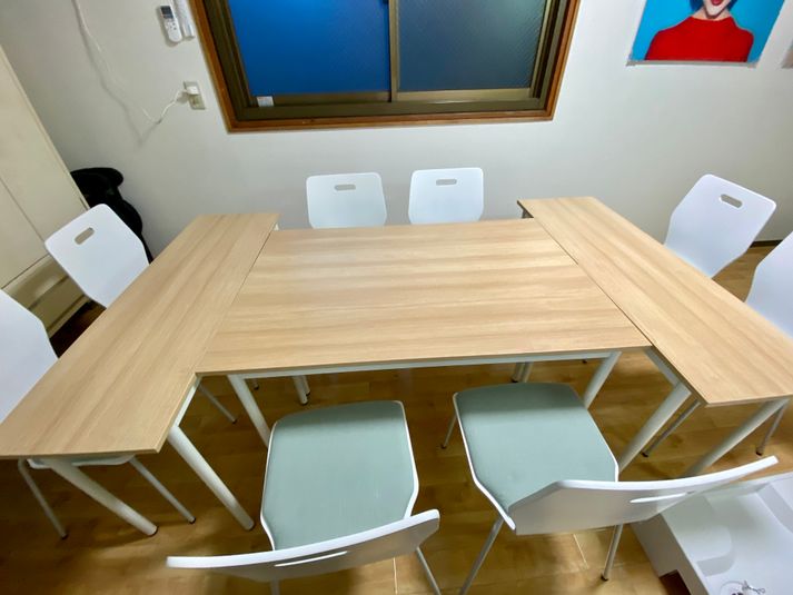 最大12名、テレワーク最適スペース - 小倉アート貸し会議室 徒歩4分12名可、綺麗でテレワークに最適