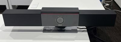POLY(マイク・カメラ付きスピーカー） - 平成エンタープライズ　HEGビル Room1　の設備の写真