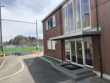 カルペソールスポーツパーク トレーニングルームの外観の写真