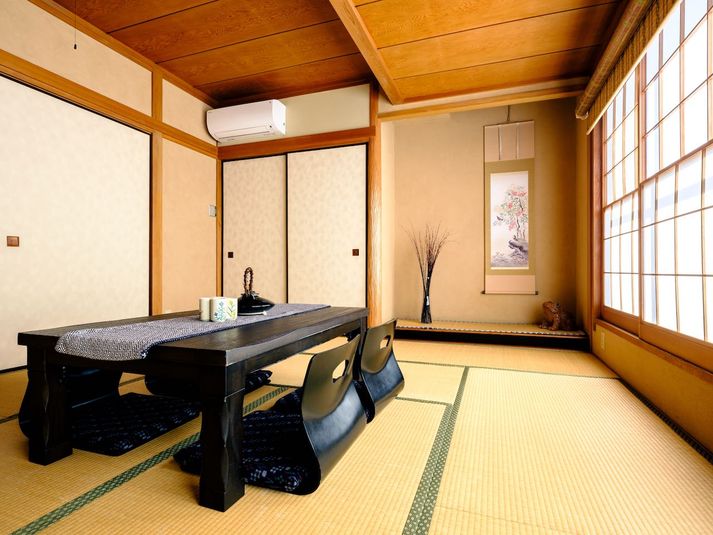 Home 'n Lounge 701 - Home 'n Lounge