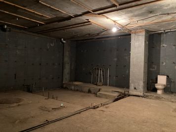 廃墟スペース - 三鷹台激レア廃墟 火気・音出し可能廃墟スペースの室内の写真
