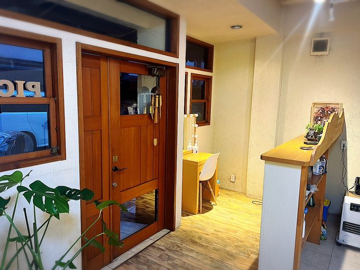 ヘアリスト/アイリスト/ブロウリストサロン - 完全個室プライベートシェアサロン【picochobi】