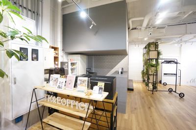 CO-WORKINGSPACE EXPRESSION 個室ワークブース　4の室内の写真