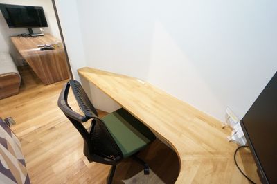 CO-WORKINGSPACE EXPRESSION 個室ワークブース　5の室内の写真