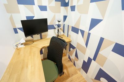 CO-WORKINGSPACE EXPRESSION 個室ワークブース　5の室内の写真