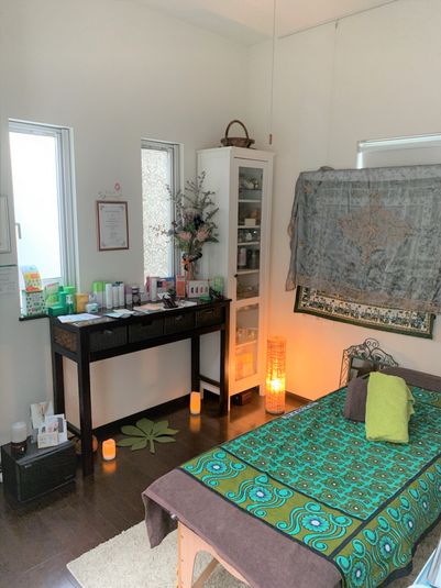 リビング付き多目的、女性専用サロンスペース - なちゅら.sim