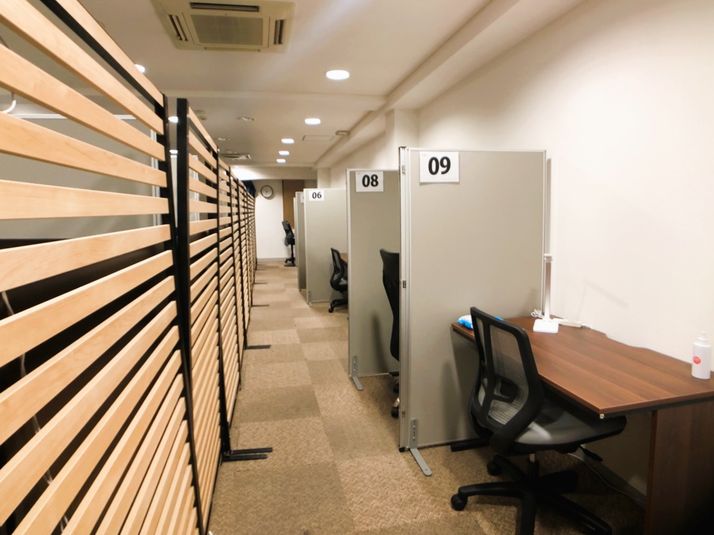 指定席：17番 - レンタル学習室 千石店