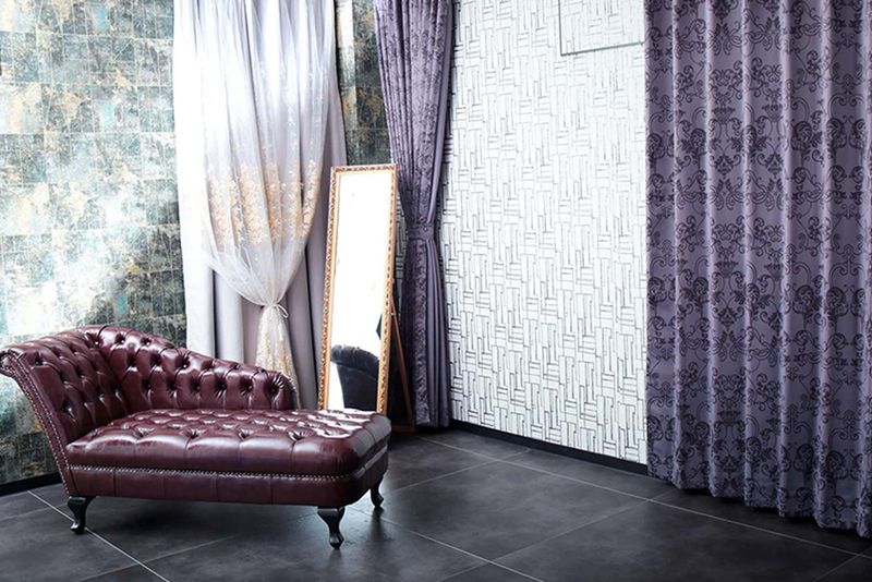 【グループフォトプラン】カメラマン撮影｜背景多数｜駅徒歩5分 - Studio ZIPPER（ジッパー）