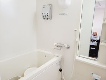 シャワールーム。セパレートなので使いやすい - レンタルサロン：グリーンデイズ ４階の部屋の室内の写真