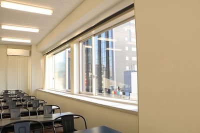 【大きな窓_2】 - TIME SHARING 六本木 第6DMJビル 【閉店】9A／77名収容の貸し会議室の室内の写真