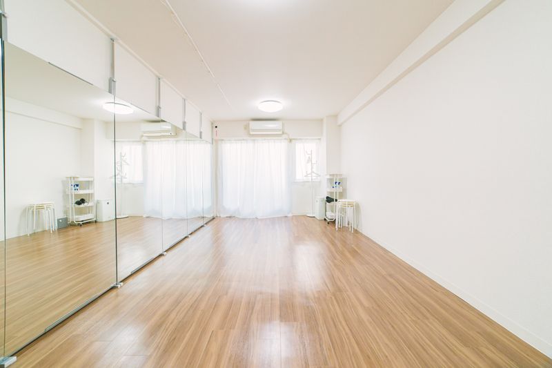 ダンススタジオ、ヨガスタジオ、演劇、撮影スタジオ、渋谷 - スタジオ HIKARI 渋谷