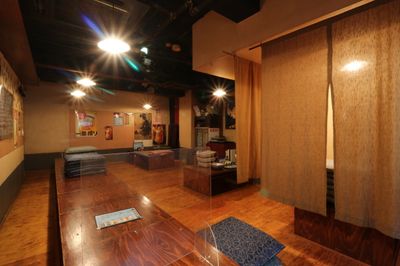 演劇ライブ、ギター演奏ライブなどでもご利用頂けます。 - えこてん居酒屋スタジオ 撮影スタジオの室内の写真