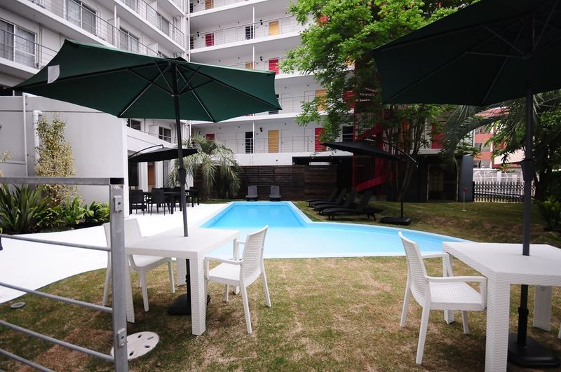 音響設備あり！パーティやイベントにぴったりなプール付きの中庭☆ - JAPANESQUE