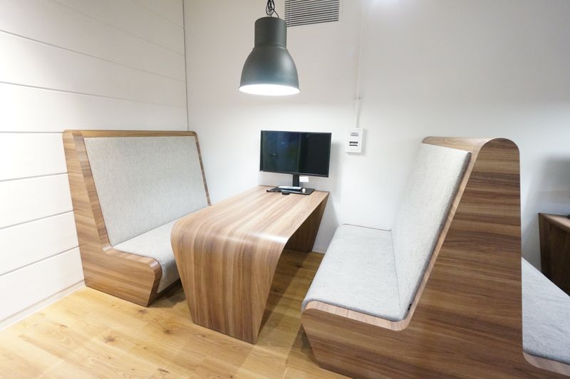 ボックス席1 - CO-WORKINGSPACE EXPRESSION