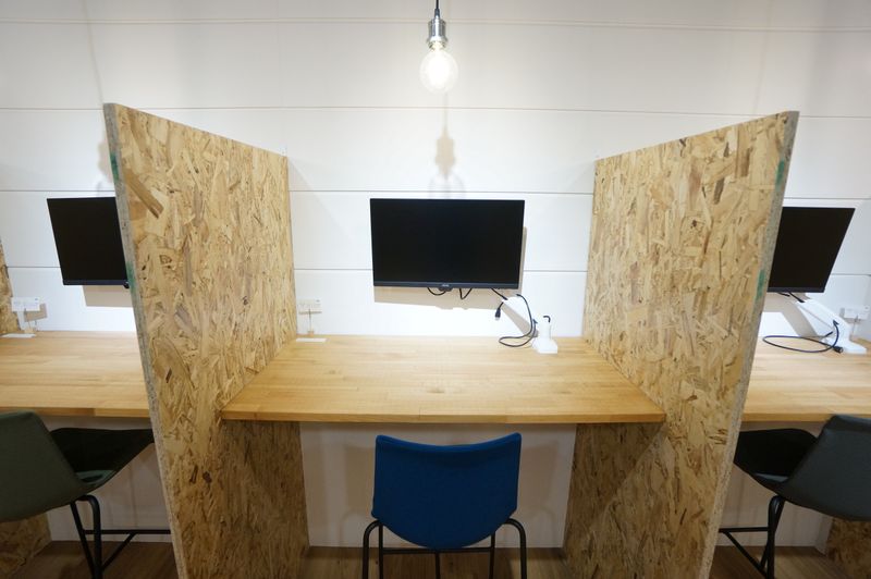 カウンター席1 - CO-WORKINGSPACE EXPRESSION