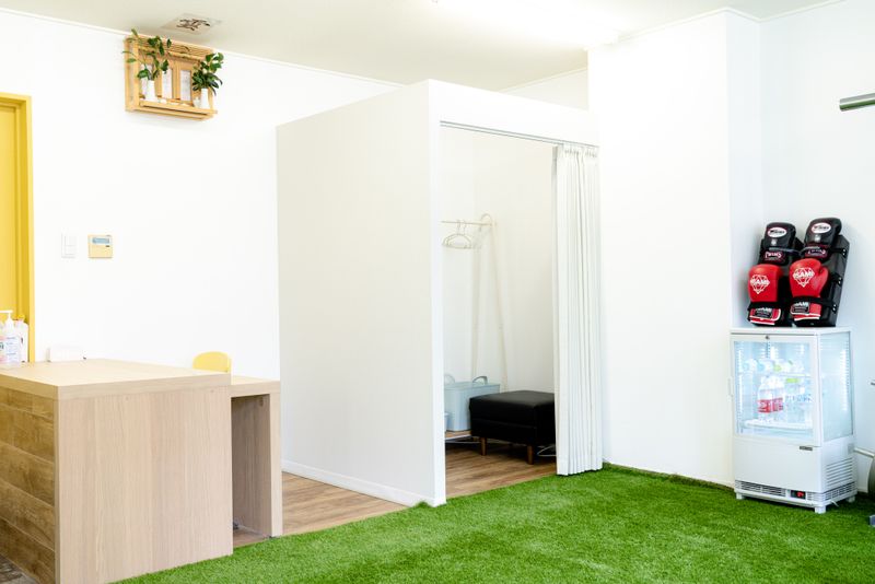 完全個室のプライベート空間のジム - パーソナルトレーニングcheerful.