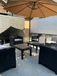 ♠️ポーカー♥️庭付きリノベルーム♣️屋外BBQ可能♦️			 多機能スペースの室内の写真