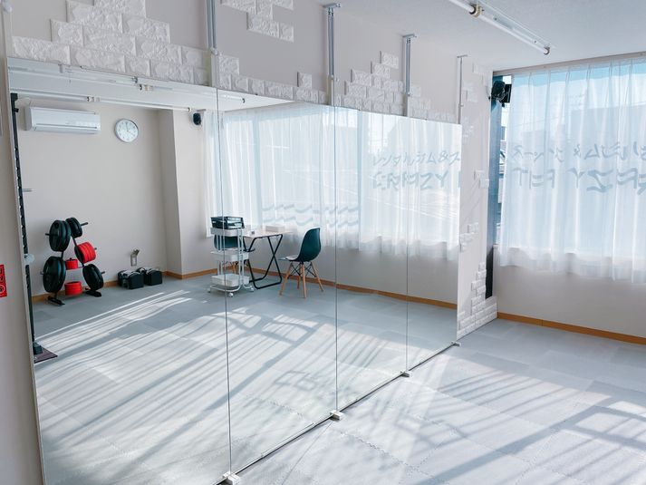 レンタルジム・レンタルスペース - レンタルジム&スペース CRAZY FIT
