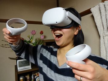 VRゴーグルもあります。自由に体験してください。 - 【京都伏見】Johnny 貸しスタジオ 格安 貸しスタジオ Johnnyの室内の写真