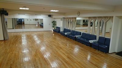 ダンスフロア - 助川ダンス教室 ダンススタジオの室内の写真