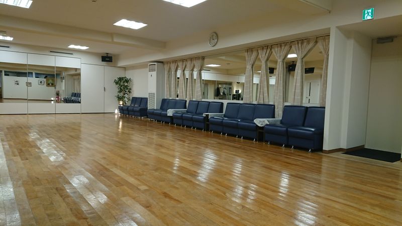 ダンスフロア - 助川ダンス教室 ダンススタジオの室内の写真