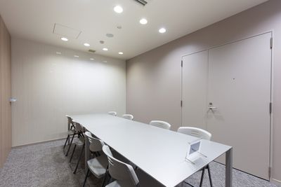 会議室 ROOM6 - S.S.ODAIBA スイッチ スタンド オダイバの室内の写真