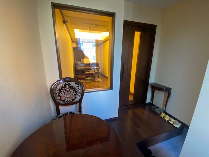 【墨田区】グランドピアノ付き音楽スタジオ（押上・錦糸町・亀戸） - エマスタ（Ema Rental Studio）