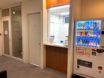 貸会議室TimeOffice名古屋 TimeI スクール型  最大36名利用可（55㎡） の室内の写真