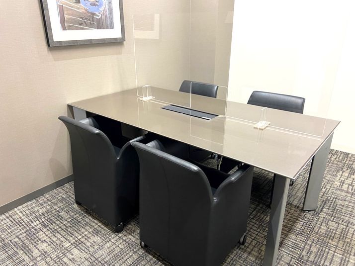 TimeK 最大4名！1時間単位で利用可能なハイグレードな応接室 - 貸会議室TimeOffice名古屋