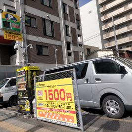 施設横に有料駐車場あります。 - ココリアMarine横浜みらい とってもおしゃれなリゾート空間の室内の写真